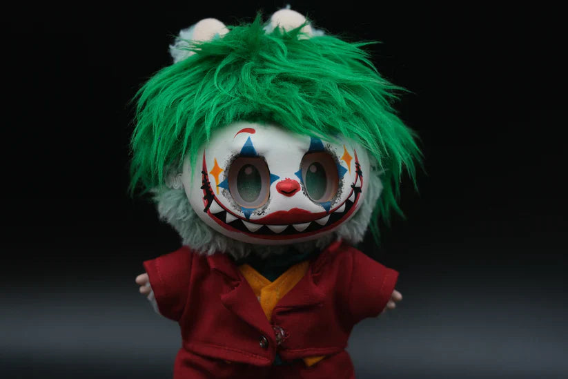 Labubu Halloween Limited Edition ｜The Monsters 6-Piece Villain Suit Outfit